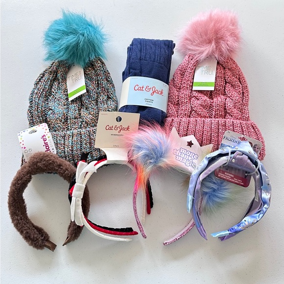 NWT. Girl’s Accessories Bundle - Picture 13 of 13